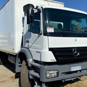 Used 2010 Mercedes Benz - Axor 1823