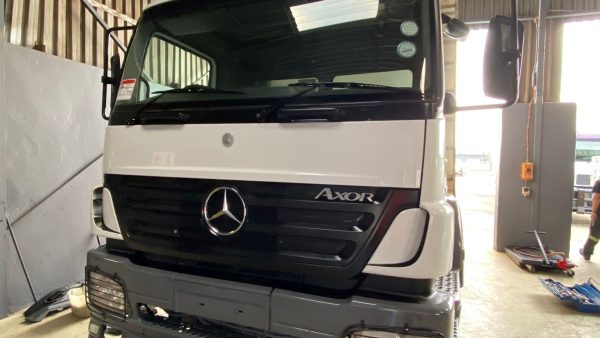 Used 2010 Mercedes Benz Axor 2528 Van Body