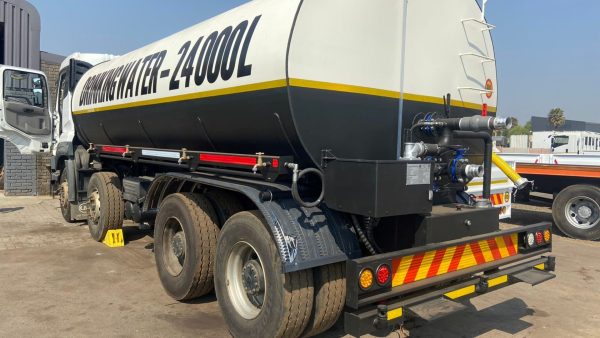 Used 2019 UD Quester 420 8x4 Chassis Cab