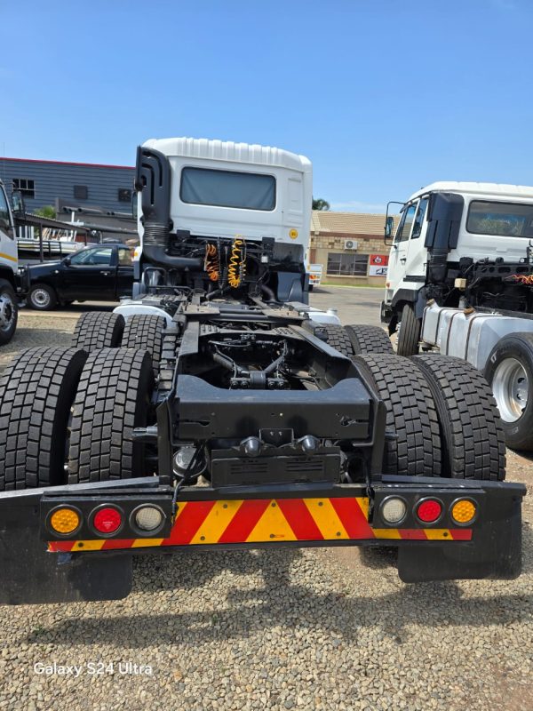 Used 2020 Nissan Quester GWE 440 10 Cube Tipper Truck - Image 7