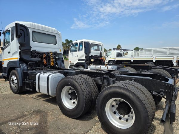 Used 2020 Nissan Quester GWE 440 10 Cube Tipper Truck - Image 8