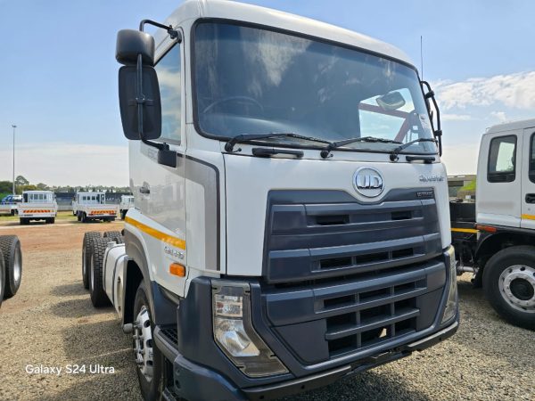 Used 2020 Nissan Quester GWE 440 10 Cube Tipper Truck - Image 10
