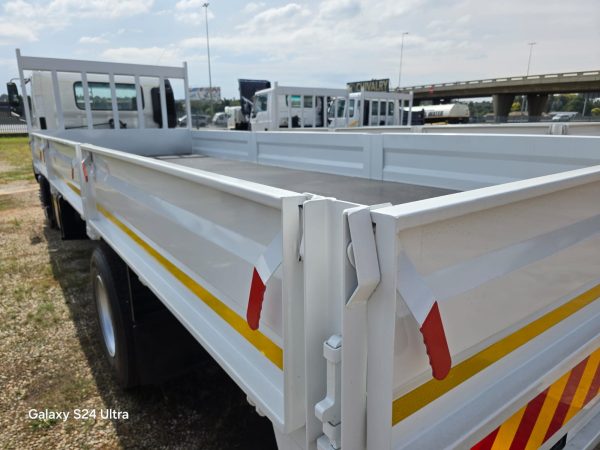 Used 2019 Hino 500 1627 Dropside Truck - Image 3