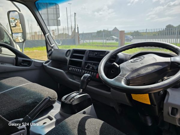Used 2016 Hino300 915 LWB Automatic Truck - Image 9