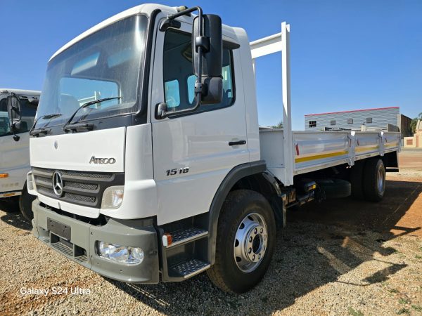 Used 2009 Mercedes Benz Atego 8 Ton Dropside Truck - Image 3