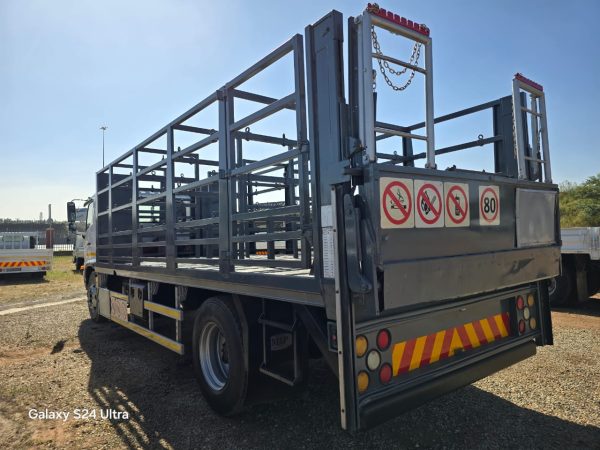 Used 2016 Hino 500 1626 LWB Gas Body Truck - Image 7