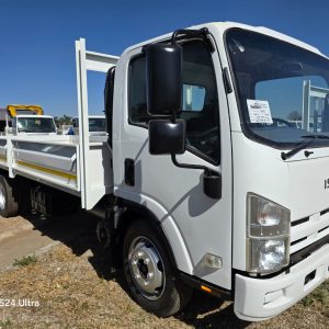 Used 2012 Isuzu NQR 500 Dropside Truck