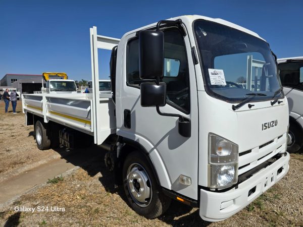 Used 2012 Isuzu NQR 500 Dropside Truck