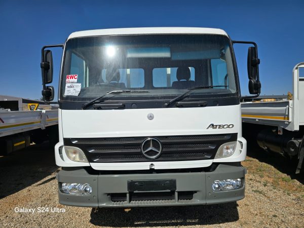 Used 2009 Mercedes Benz Atego 8 Ton Dropside Truck - Image 2