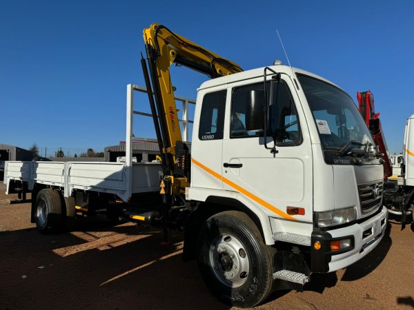 UD80 DROP+HYVA HB107 CRANE - Image 2