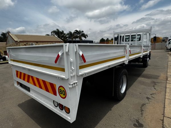 NISSAN UD 90 DROPSIDE - Image 13