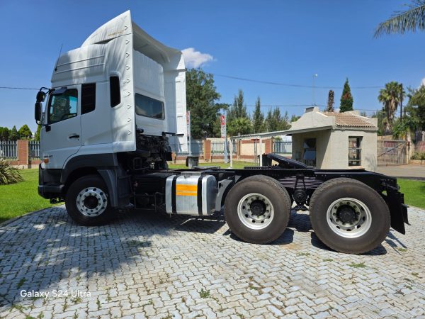 UD QUESTER HORSE 440 6X4 T/T - Image 14
