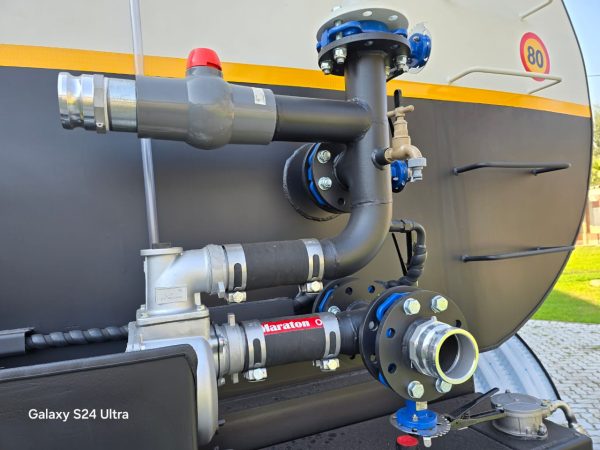 UD 26-450 WATER BOWSER 18000L - Image 12