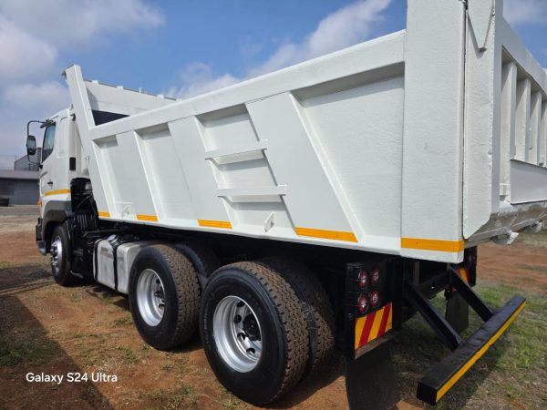 700 2841 10 CUBE TIPPER TRUCK - Image 4