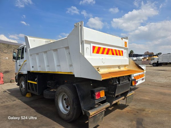 NISSAN 6 CUBE TIPPER - Image 5