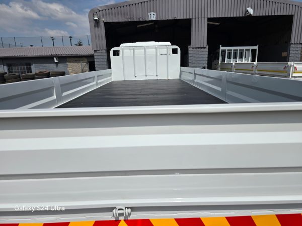 MAN CLA DROPSIDE TRUCK - Image 9