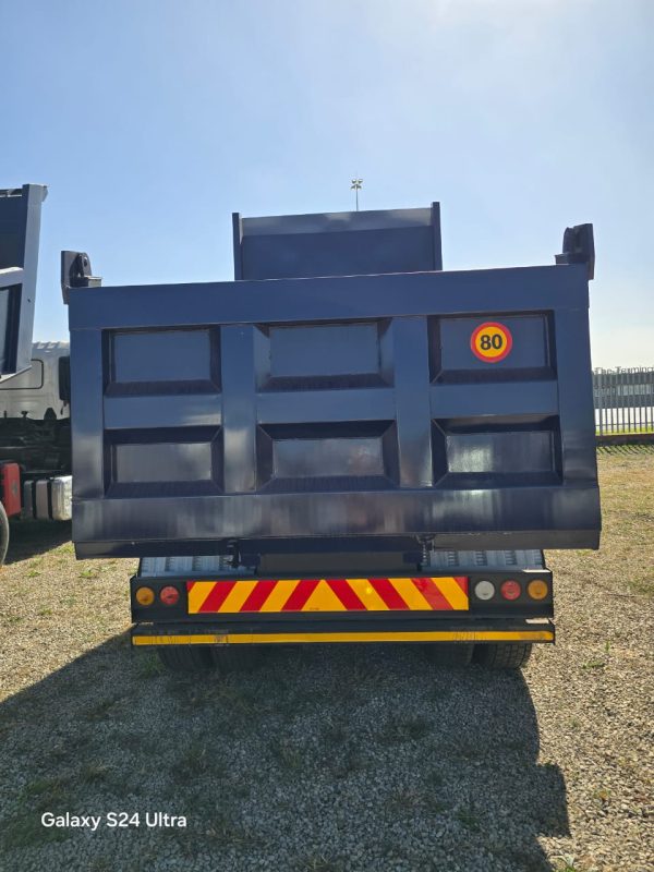 QUESTER GWE 440 10 CUBE TIPPER - Image 3