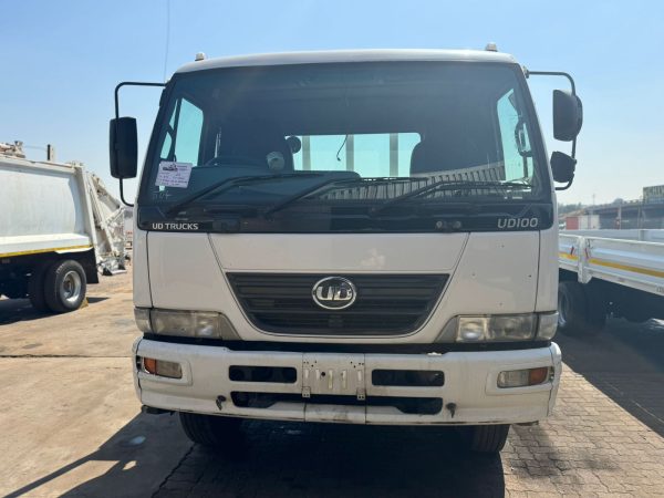 UD 100 DROPSIDE TRUCK - Image 8