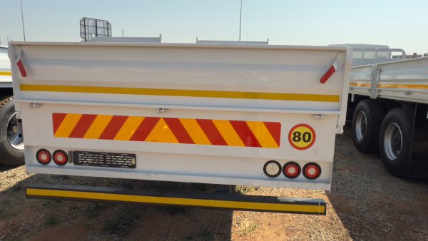 2004 MERC BENZ 1317 DROPSIDE TRUCK - Image 6