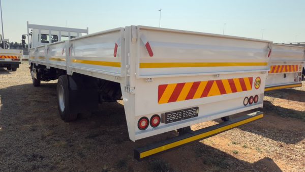 2004 MERC BENZ 1317 DROPSIDE TRUCK - Image 3