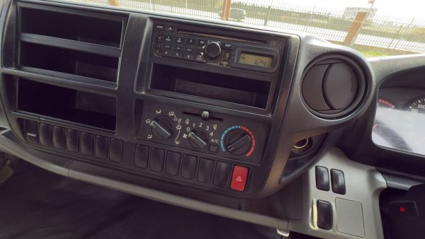2015 HINO 300 814 DROPSIDE TRUCK - Image 11