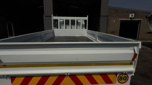 2008 NISSAN UD B35 FLAT DEACK TRUCK - Image 6