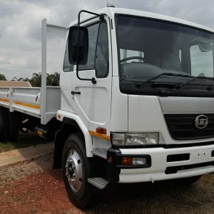 2015 NISSAN UD 100 DROPSIDE TRUCK