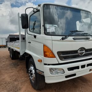 2009 HINO SUPER F 15-257 TAG AXLE DROPSIDE TRUCK