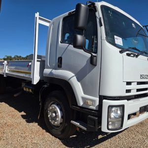 2018 ISUZU FTR 850 DROPSIDE TRUCK